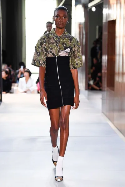 Look 73